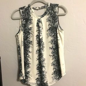 Daniel Rainn top with open back